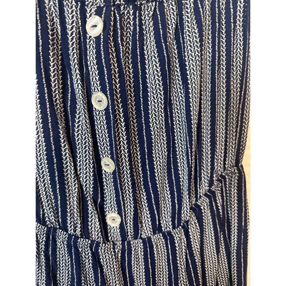 BN #4 NWT strapless Rue 21 romper, size M - Picture 4 of 6